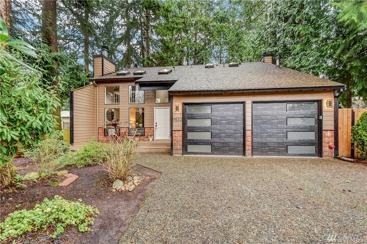 9532  231st Place SW  Edmonds WA 98020 photo