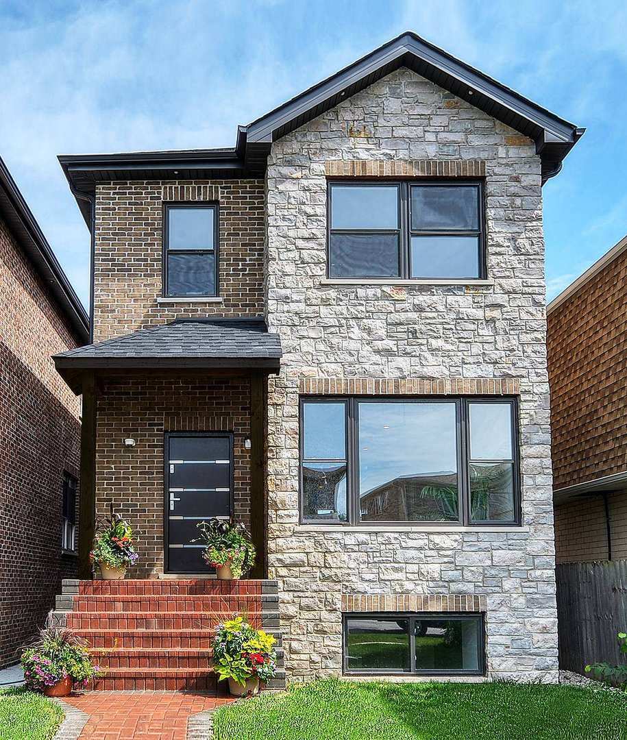 Property Photo: 6436 West Dakin Street IL 60634