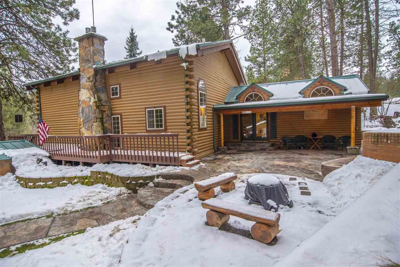 Property Photo: 20207 E Pheasant Dr WA 99016-8718