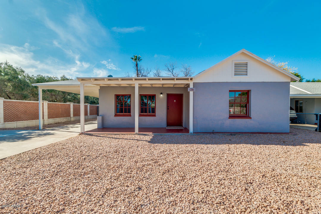 Property Photo:  126 N Pomeroy Street  AZ 85201 