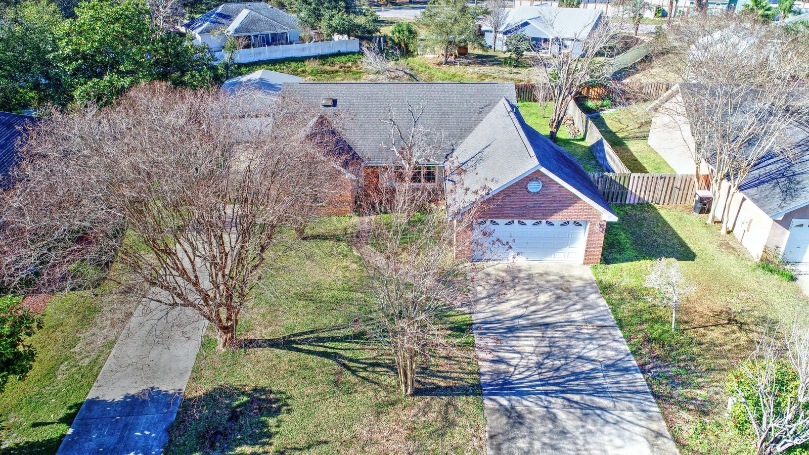 Property Photo: 107 Sandollar Drive FL 32408