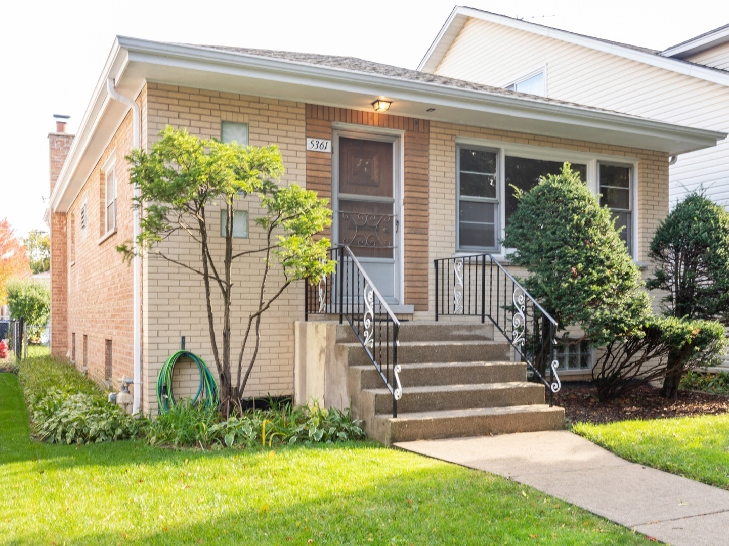 Property Photo:  5361 North Lynch Avenue  IL 60630 