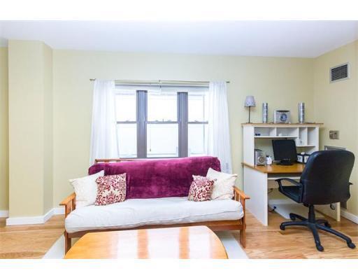 Property Photo: 534 Commonwealth Ave 5C MA 02215