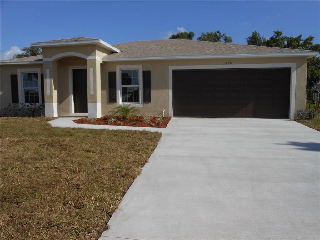 Property Photo:  676 19th Street SW  FL 32962 