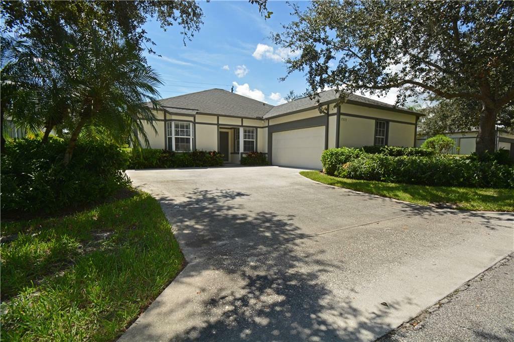 Property Photo:  7933 Cabot Tower Place  FL 32966 