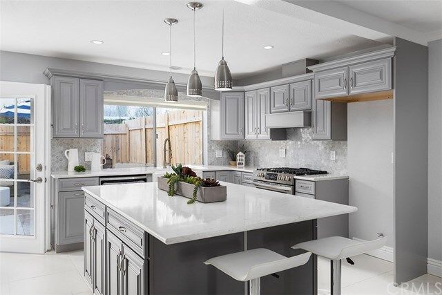 Property Photo:  23752 Dolphin Cove  CA 92677 