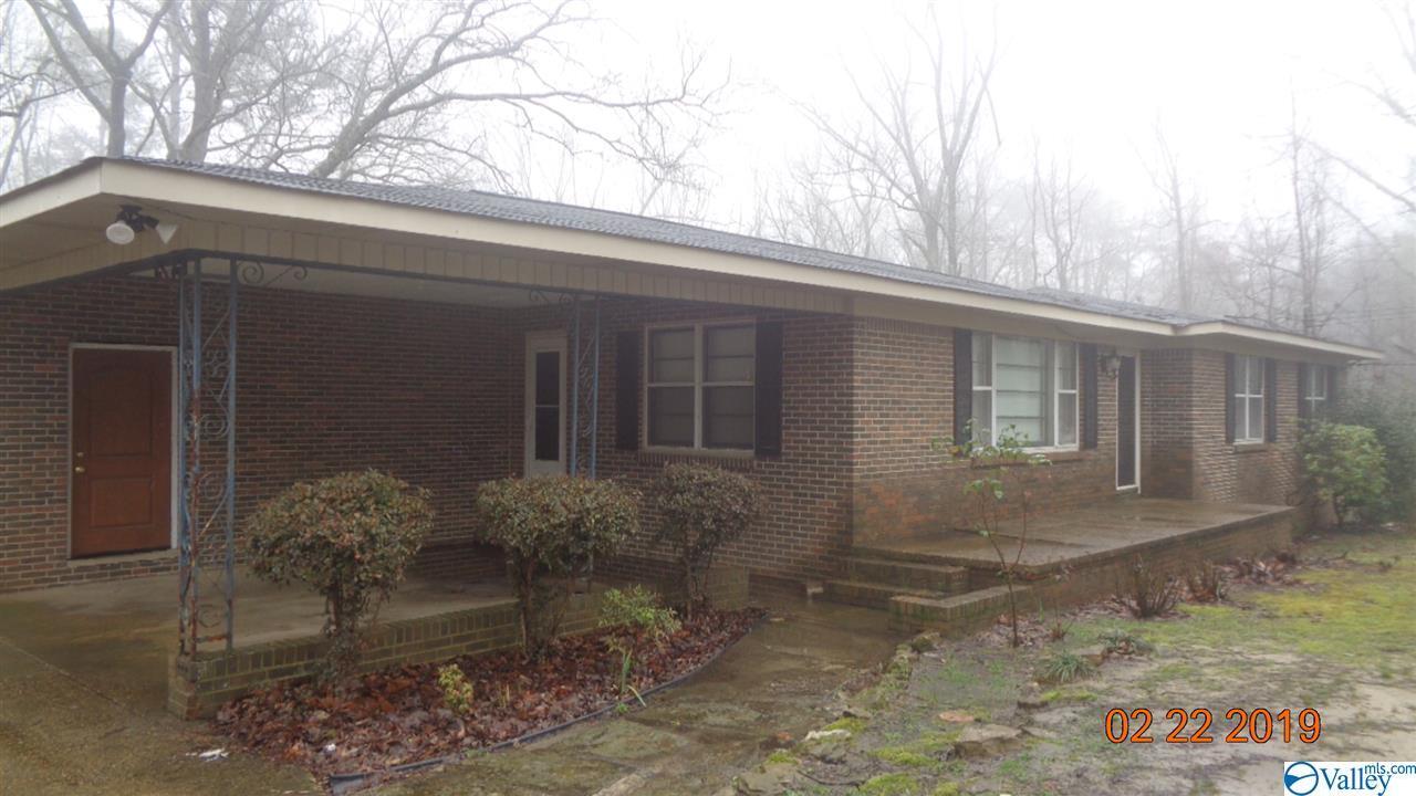 Property Photo:  260 Bellevue Circle  AL 35904 