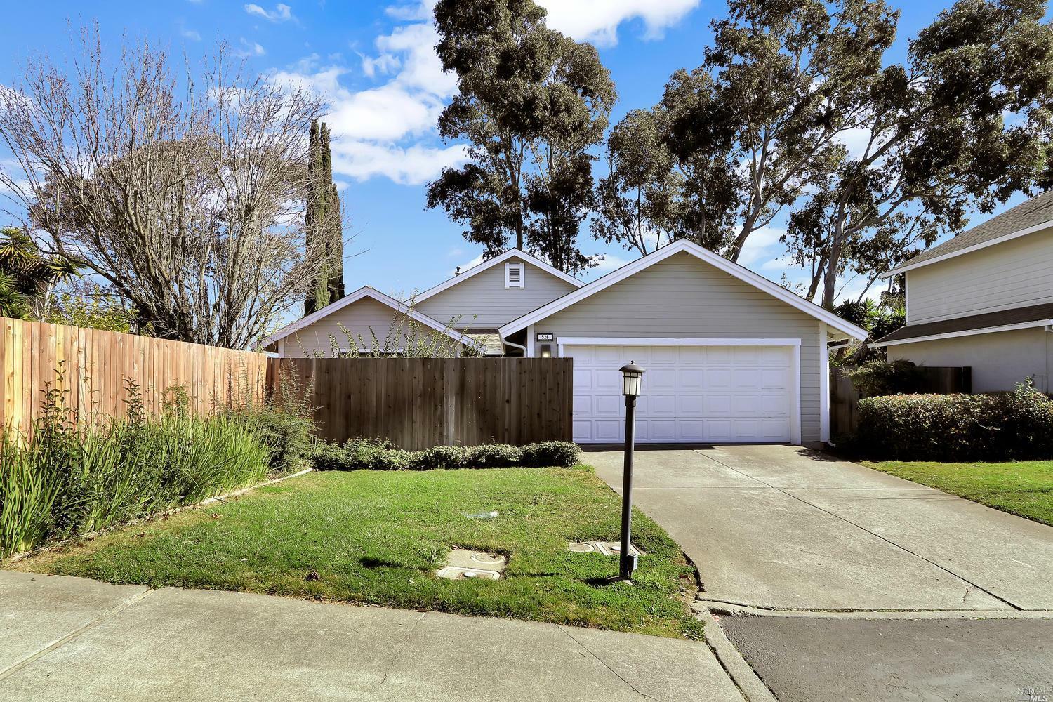 Property Photo:  526 Buckeye Court  CA 94510 