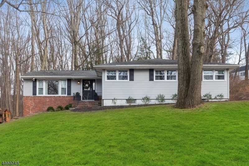12 Mountainside Dr  Morris Twp. NJ 07960 photo