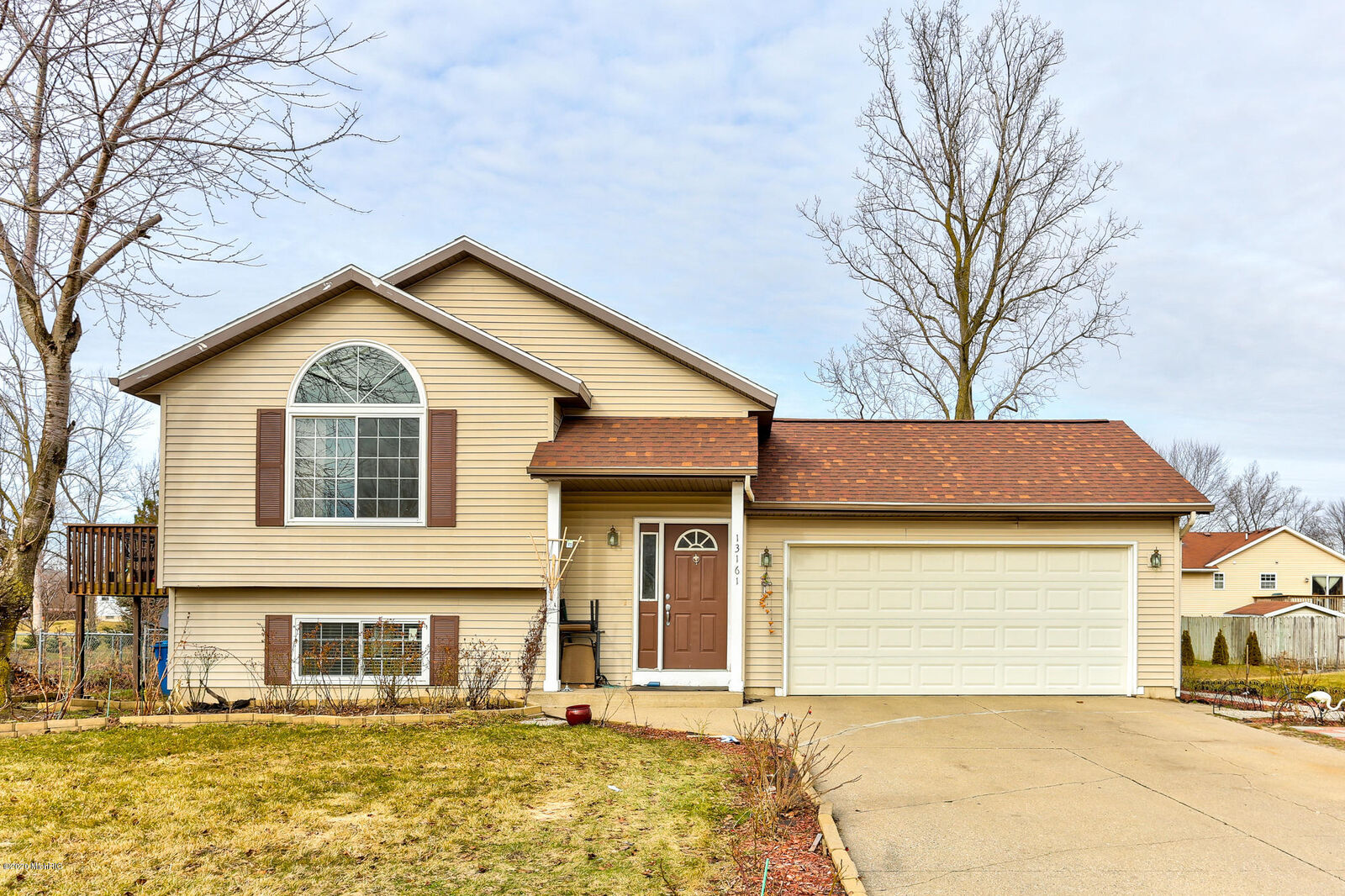 Property Photo:  13161 Thistlewood Lane  MI 49424 