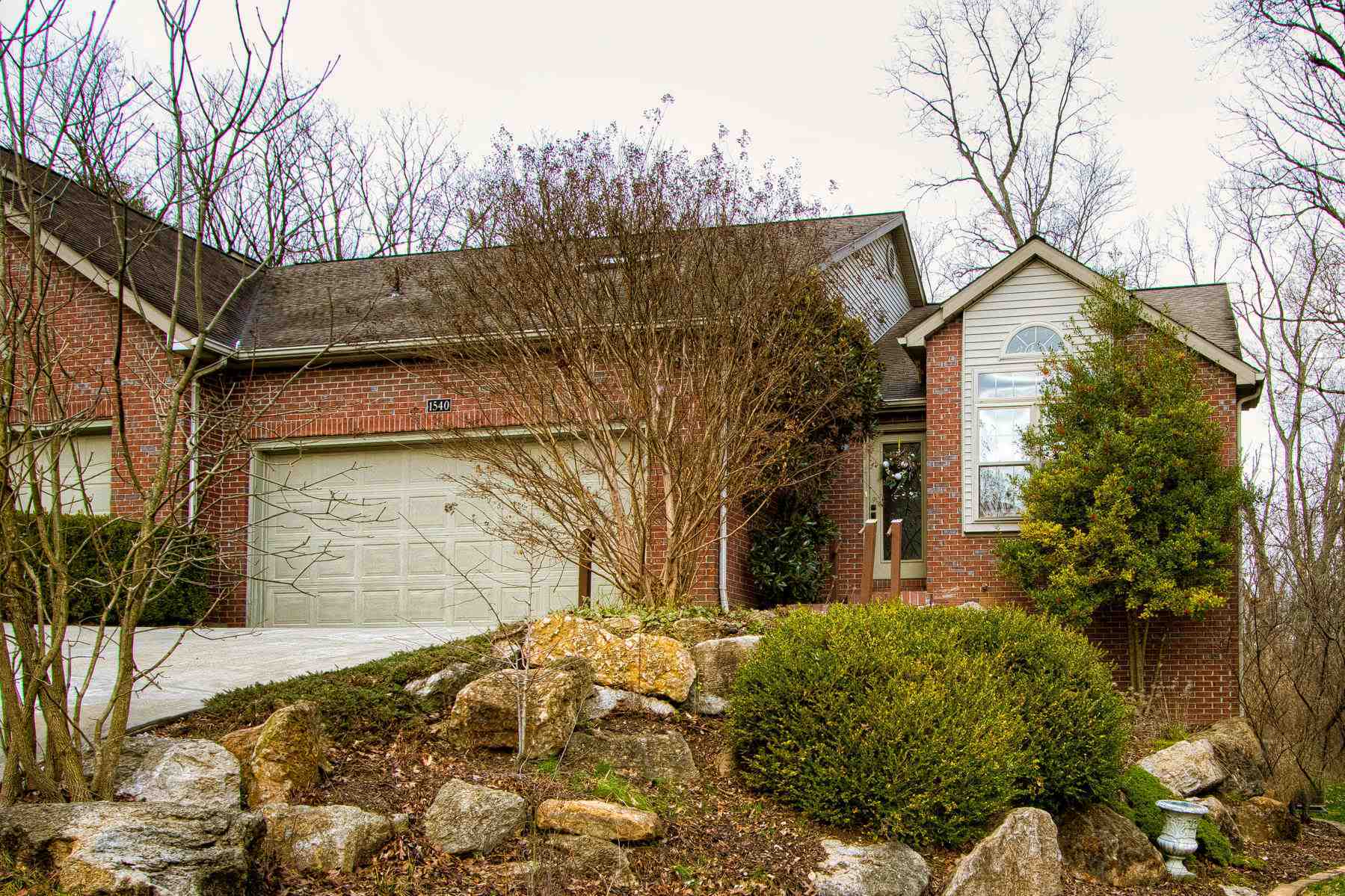 Property Photo: 1540 Village Court IN 47725
