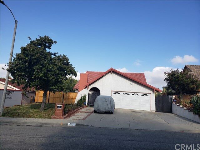Property Photo:  211 N Avenida Alipaz  CA 91789 