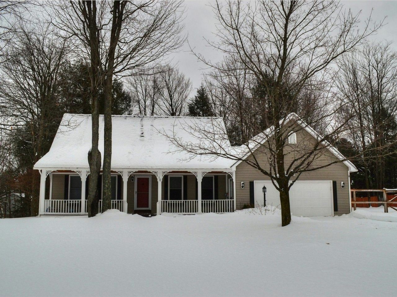 Property Photo: 10 Raspberry Court VT 05468