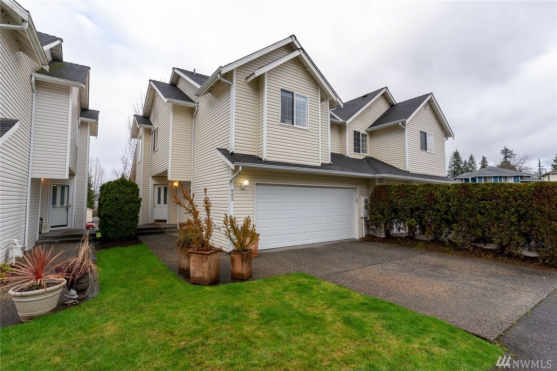 Property Photo:  603 122nd Ct NE 101  WA 98258 