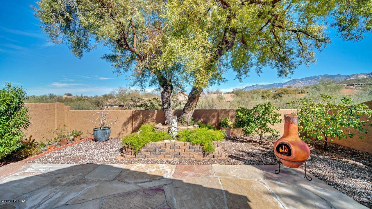 Property Photo:  1371 E Stoney Canyon Circle  AZ 85737 