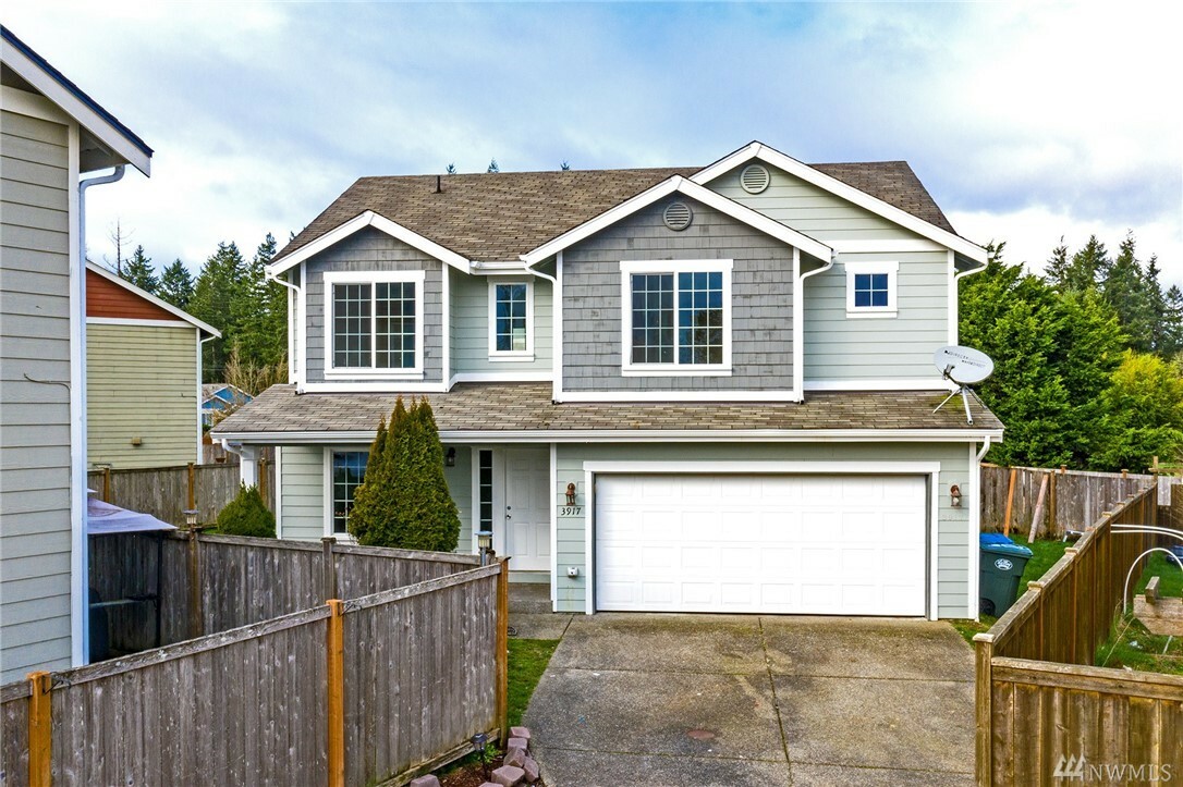 Property Photo:  3917 165th St Ct E  WA 98446 