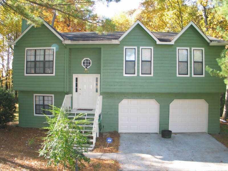 Property Photo:  630 Cranberry Trail   30076 
