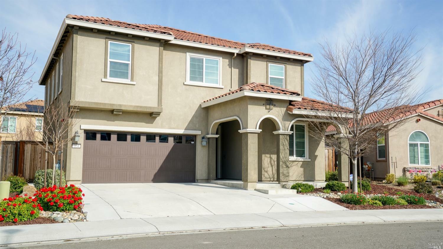 Property Photo:  354 Anchorage Drive  CA 95687 