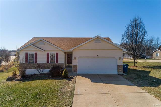 Property Photo: 8 Prairie View Ct 63048
