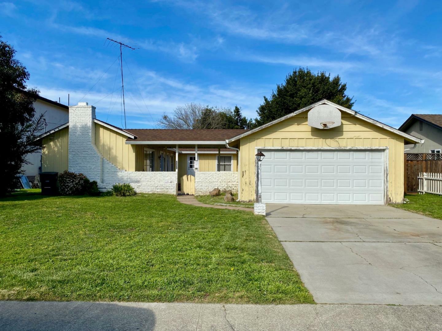 Property Photo:  2291 Lindaire Avenue  CA 95128 