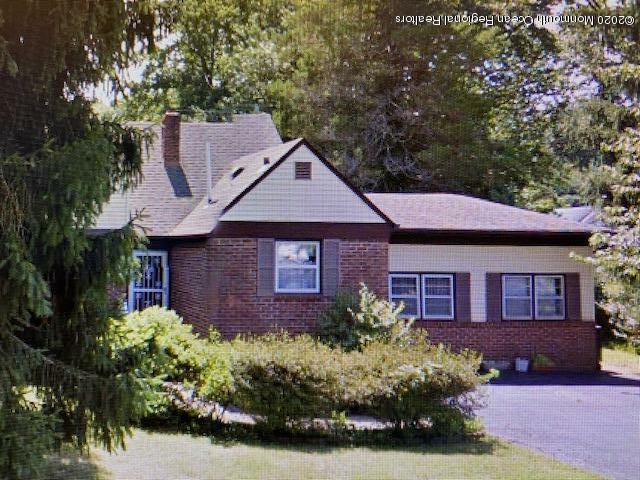 Property Photo:  35 Little Silver Parkway  NJ 07739 