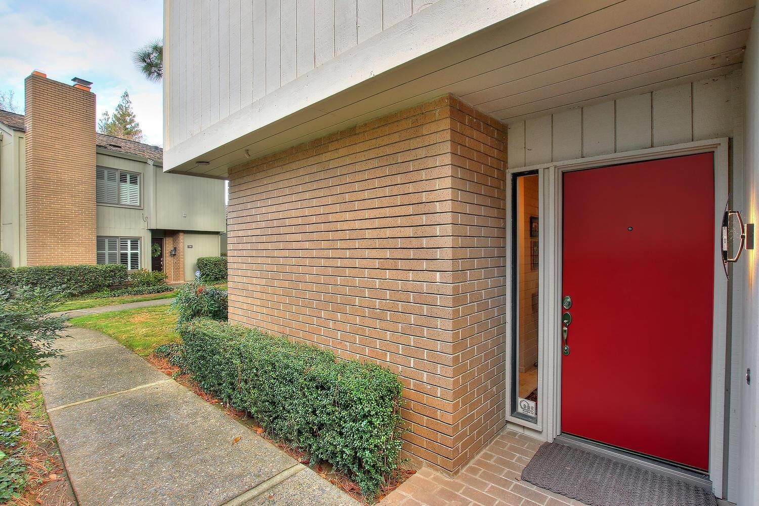 Property Photo:  804 Dunbarton Circle  CA 95825 