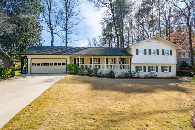 Property Photo: 1588 Alderbrook Road 30033