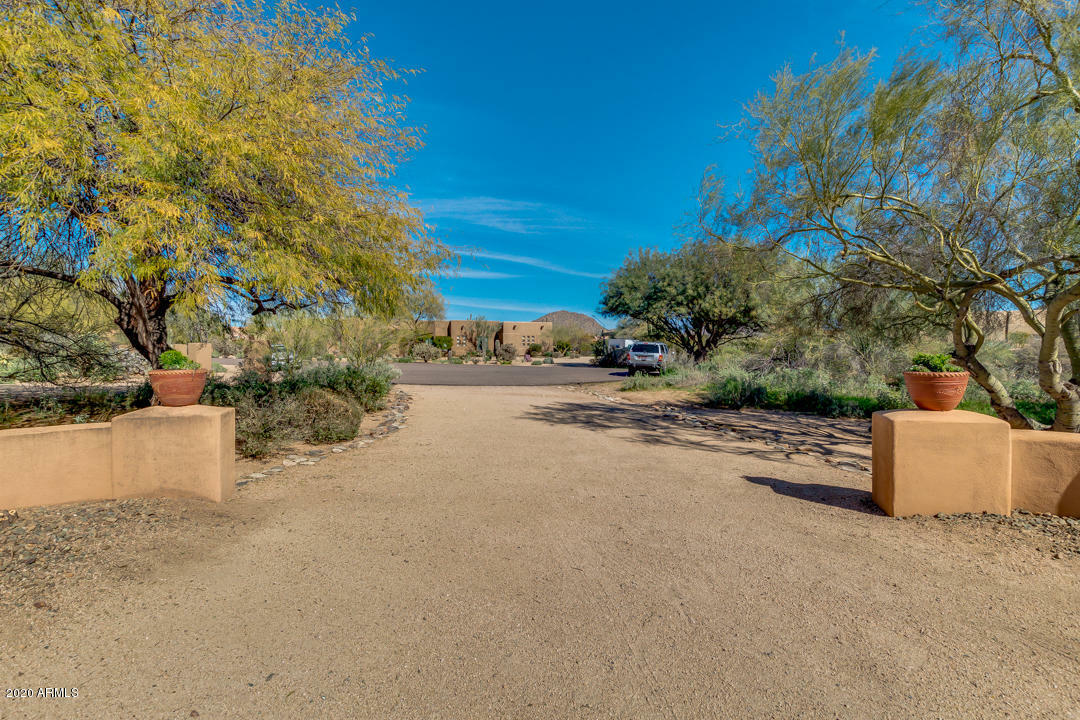 Property Photo:  25018 N Paso Trail  AZ 85255 