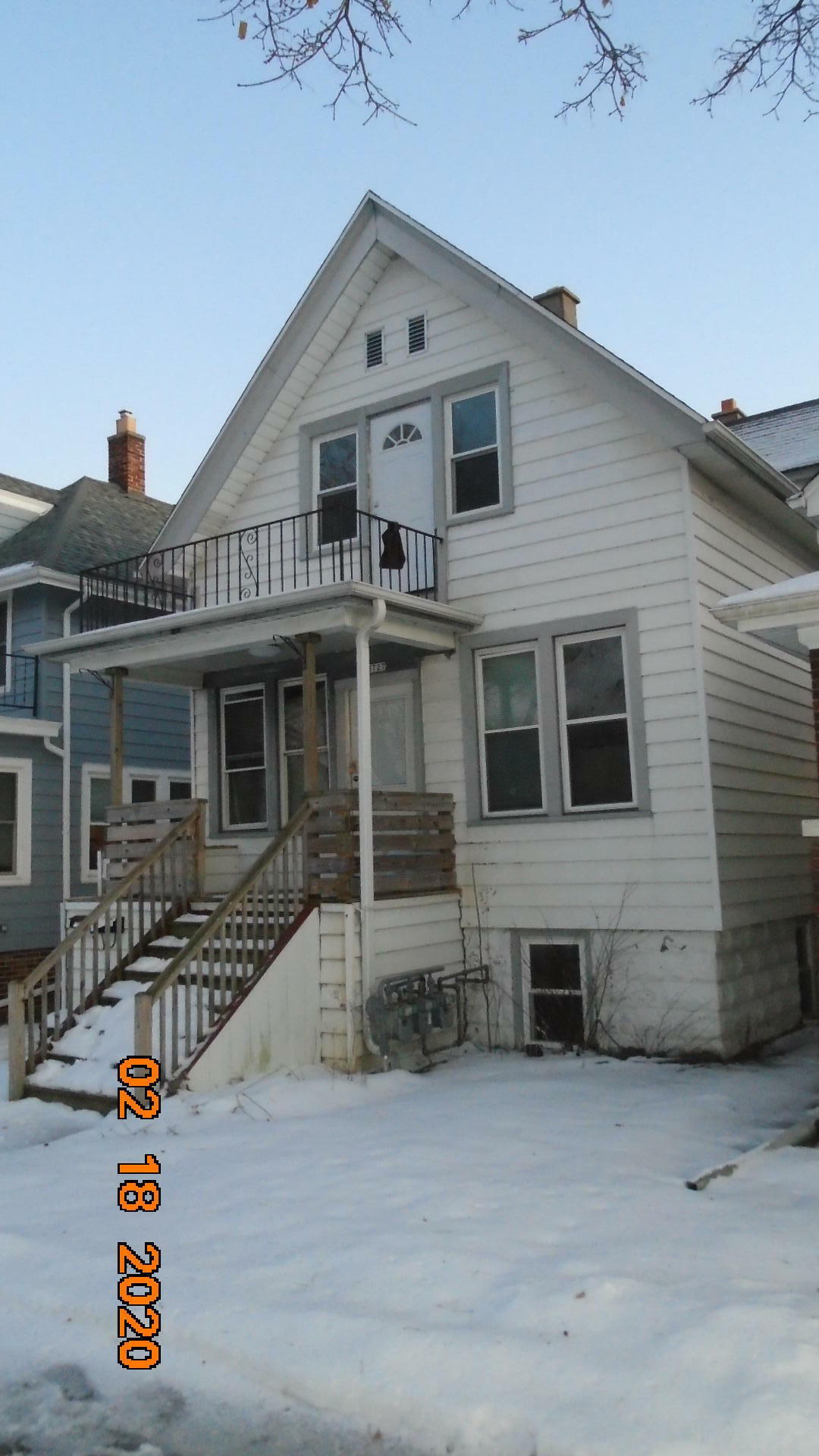 Property Photo: 3727 E Squire Ave WI 53110