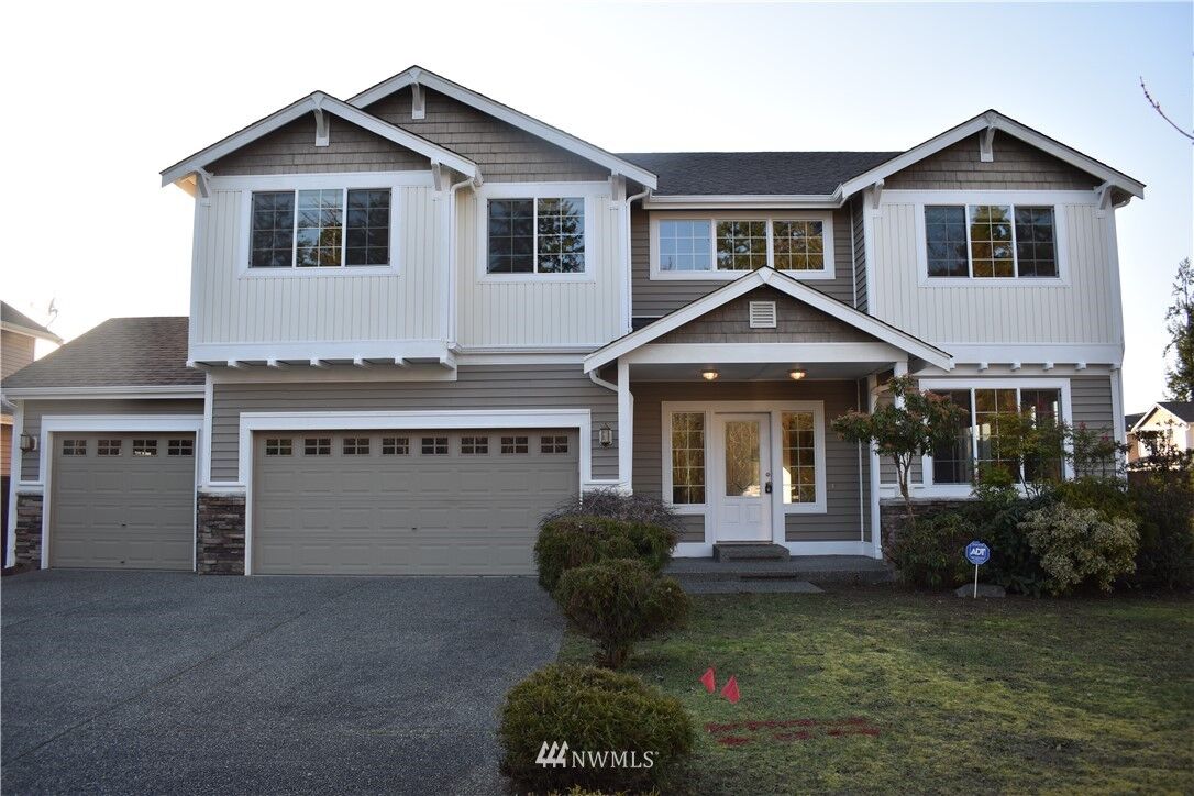 Property Photo: 4776 Okanogan Drive SE WA 98366