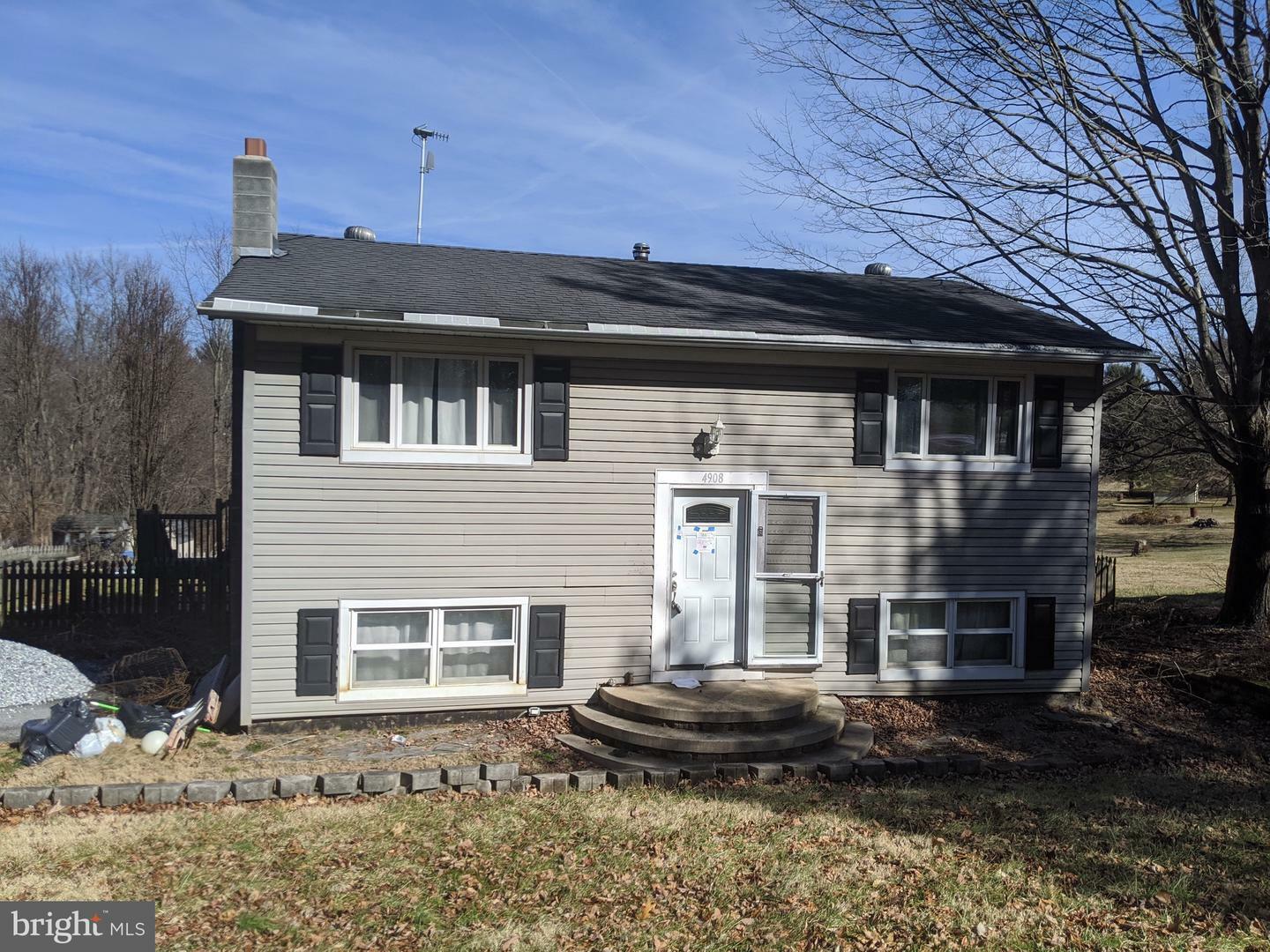 Property Photo:  4908 Roller Road  MD 21102 