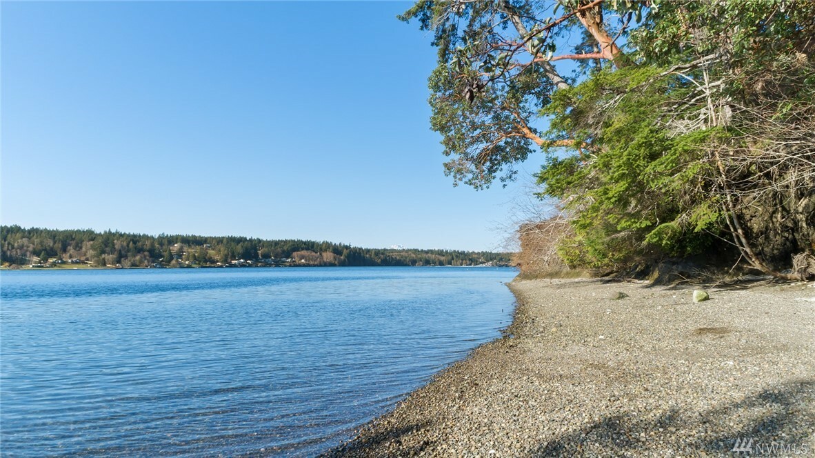 Property Photo:  1752 E Sunset Hill Rd  WA 98584 