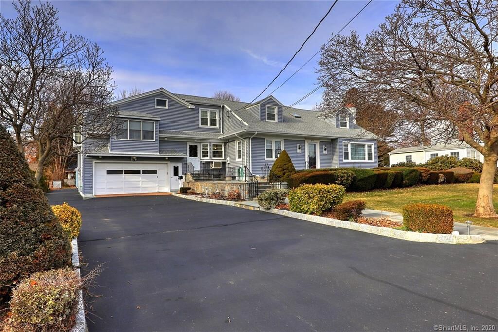 Property Photo:  25 Adams Avenue  CT 06460