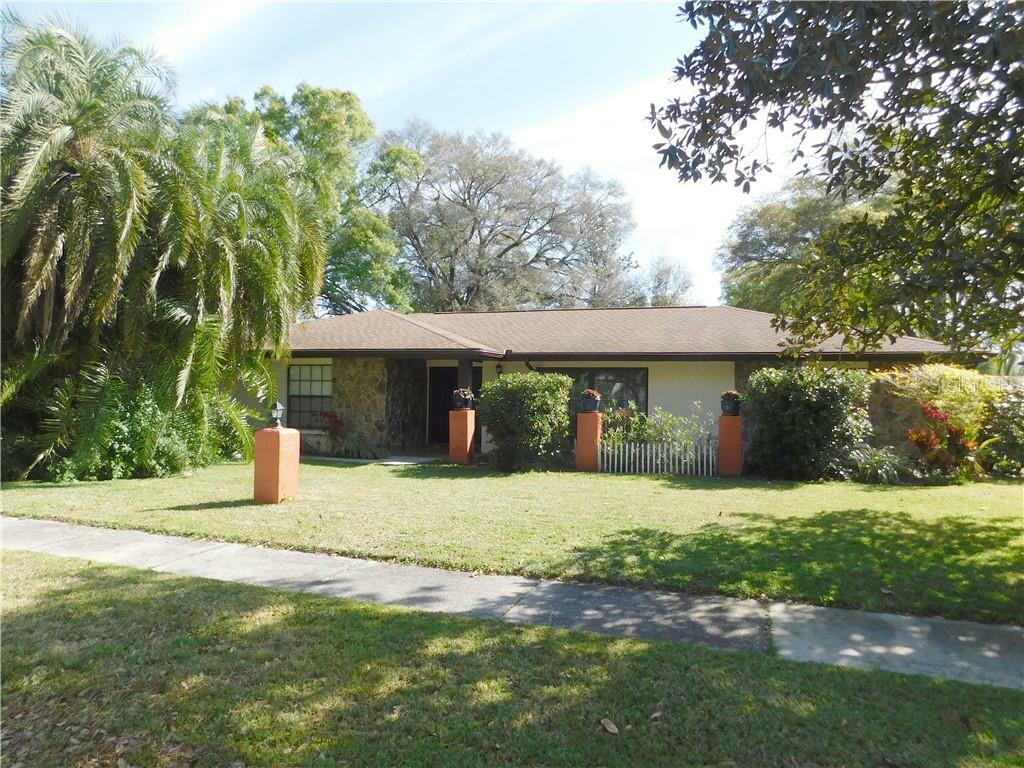 Property Photo:  9217 Knights Branch Street  FL 33637 