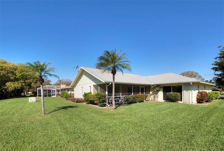 Property Photo: 1128 S Cypress Point Drive FL 34293