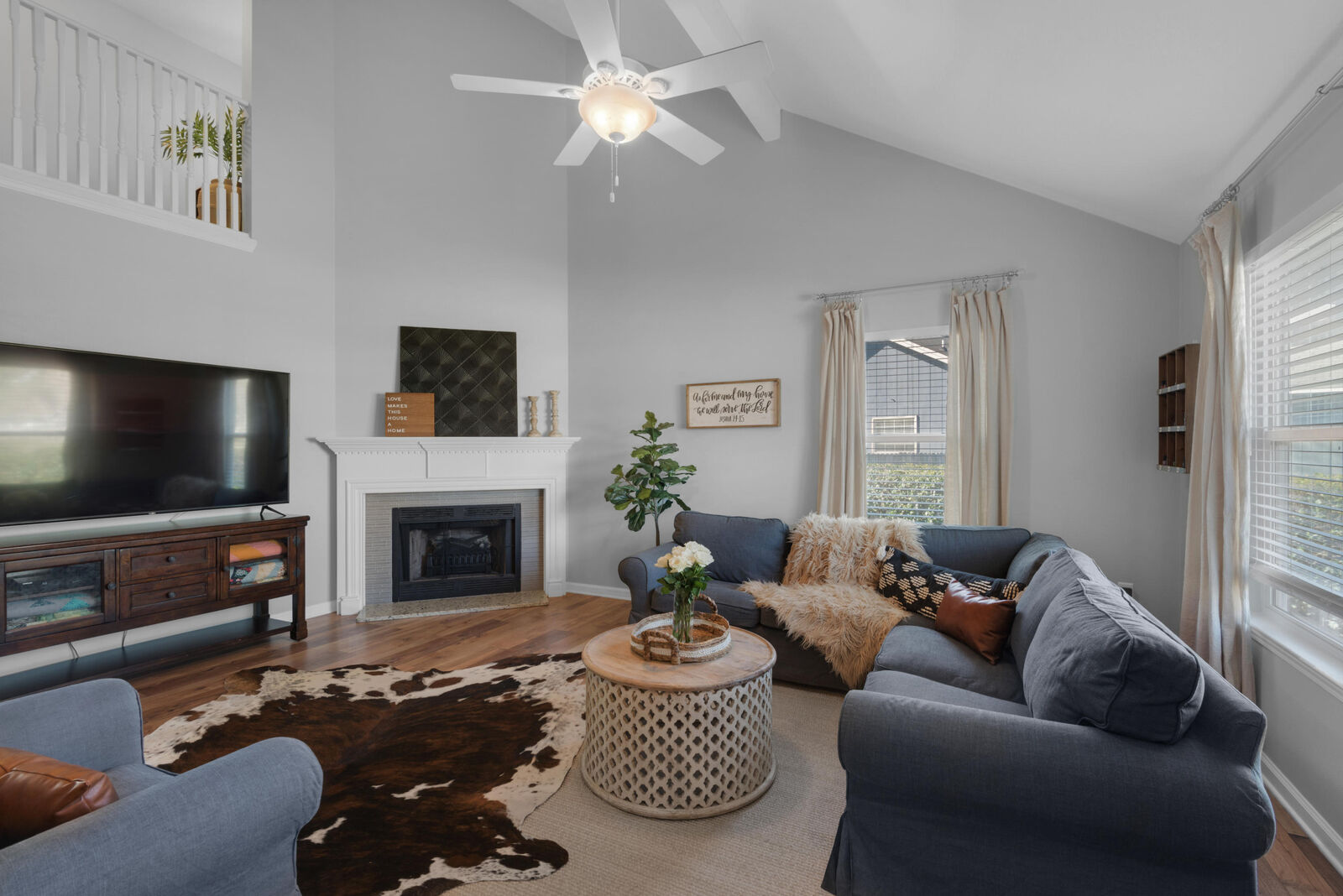 Property Photo:  2209 Bellmeade Circle  FL 32566 