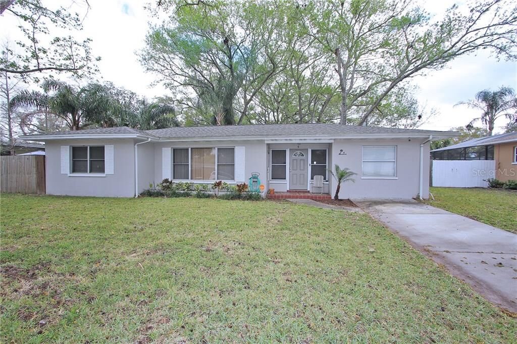 Property Photo: 5 S Cirus Avenue FL 33765