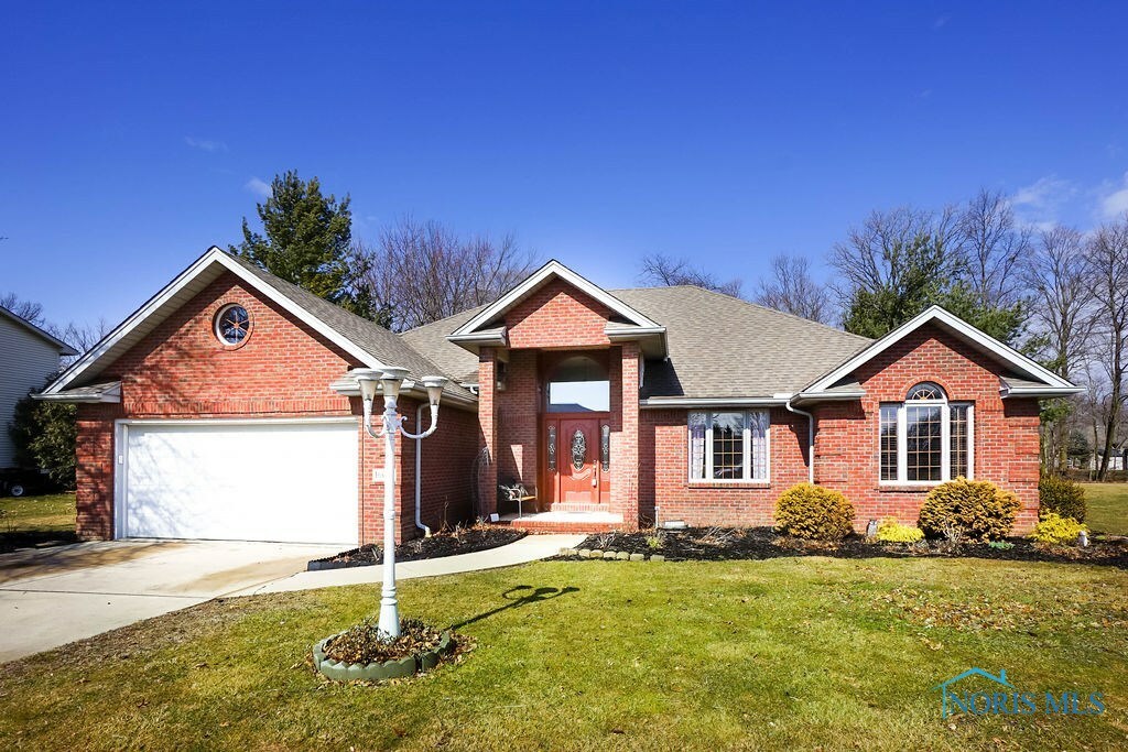 Property Photo:  1600 Forest Park  OH 45840 