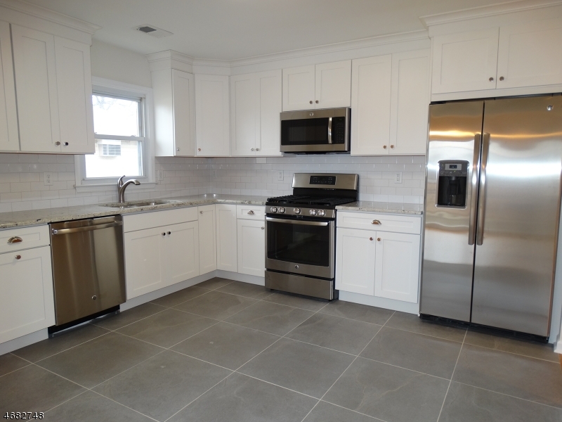 Property Photo:  415 N 14th St  NJ 07033 