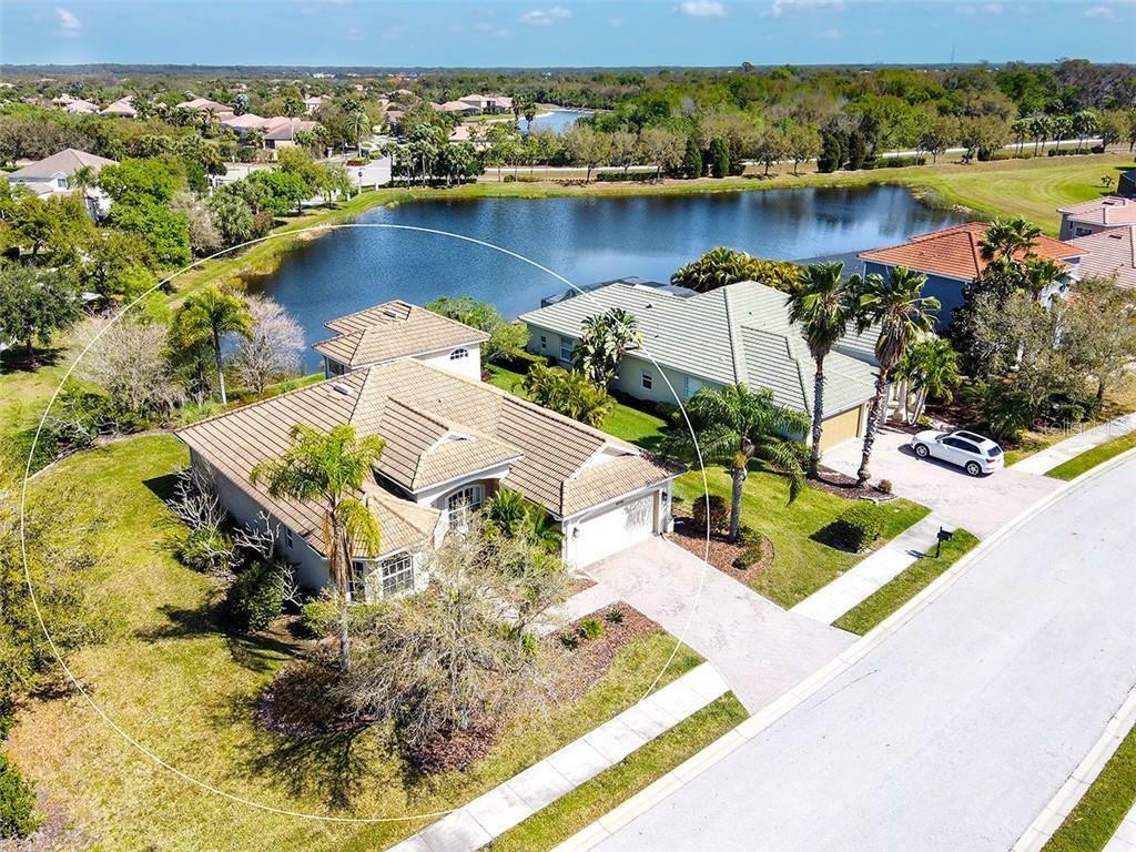 Property Photo: 9090 Willowbrook Circle FL 34212