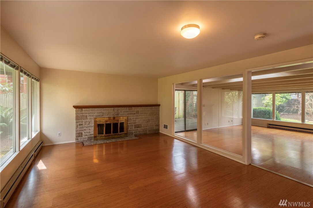 Property Photo: 12717 4th Avenue NW WA 98177