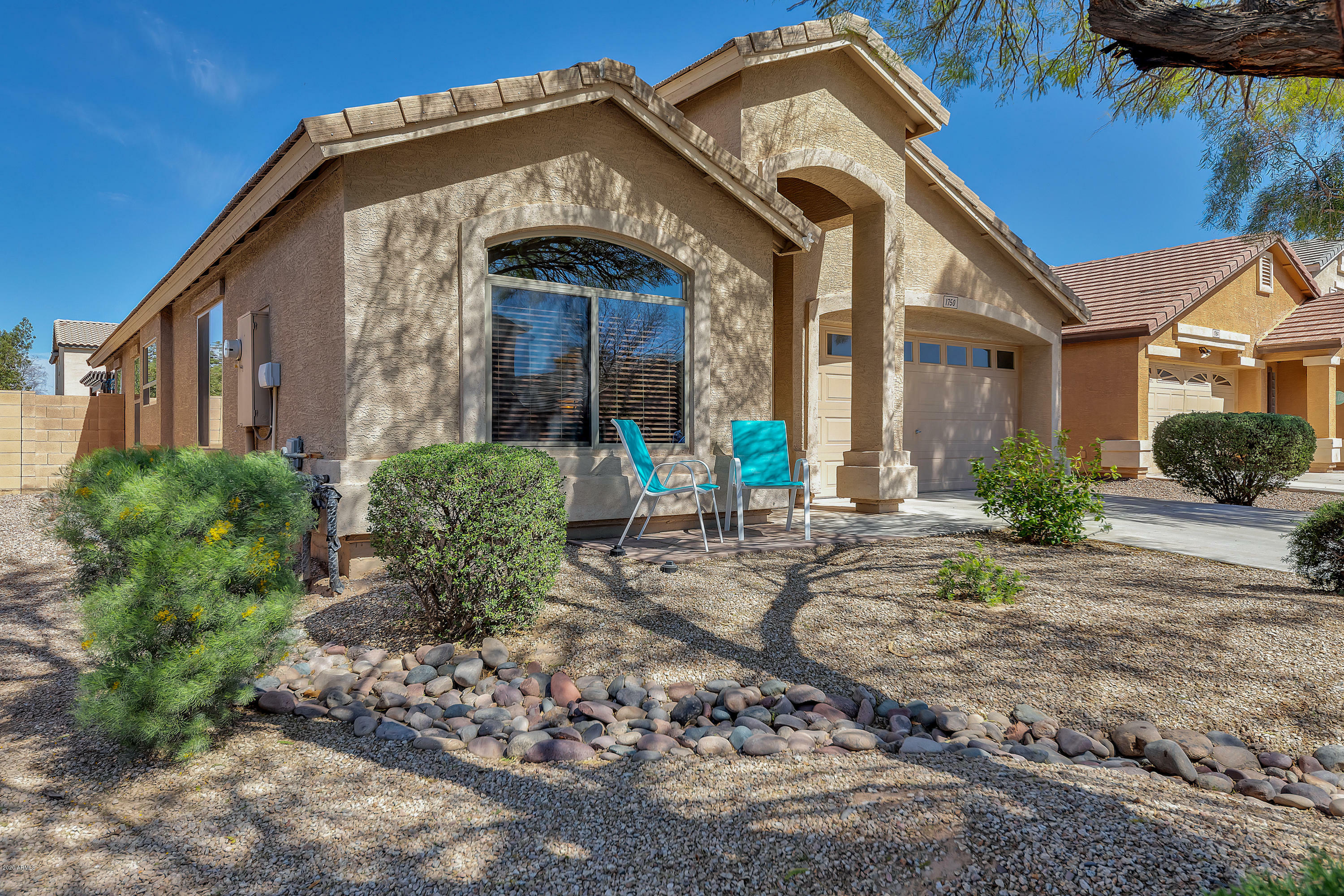 Property Photo:  1750 E Keith Avenue  AZ 85140 