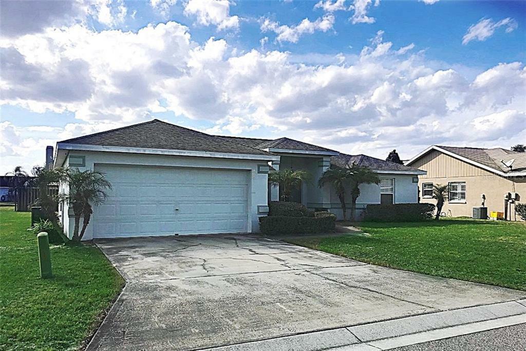 Property Photo:  903 Summer Glen Drive  FL 33880 