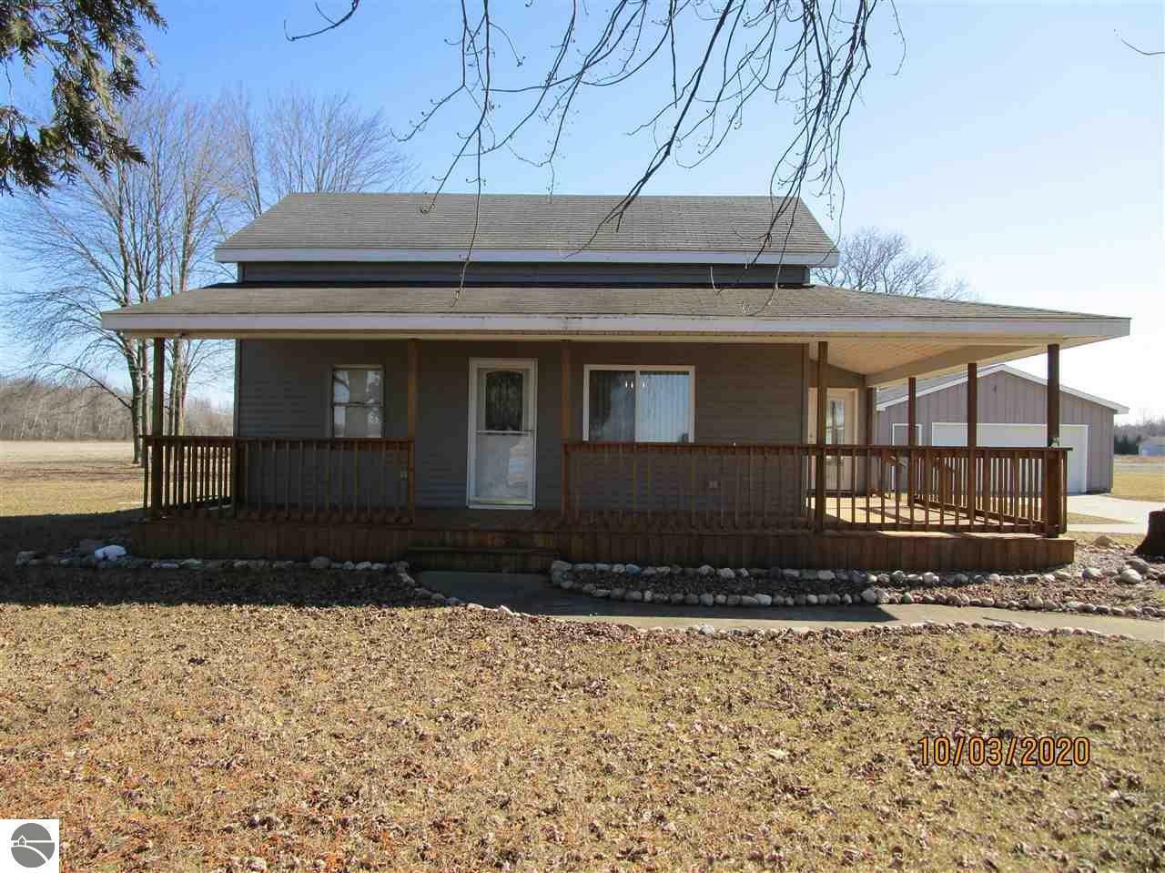 Property Photo:  176 N Summerton Road  MI 48858 