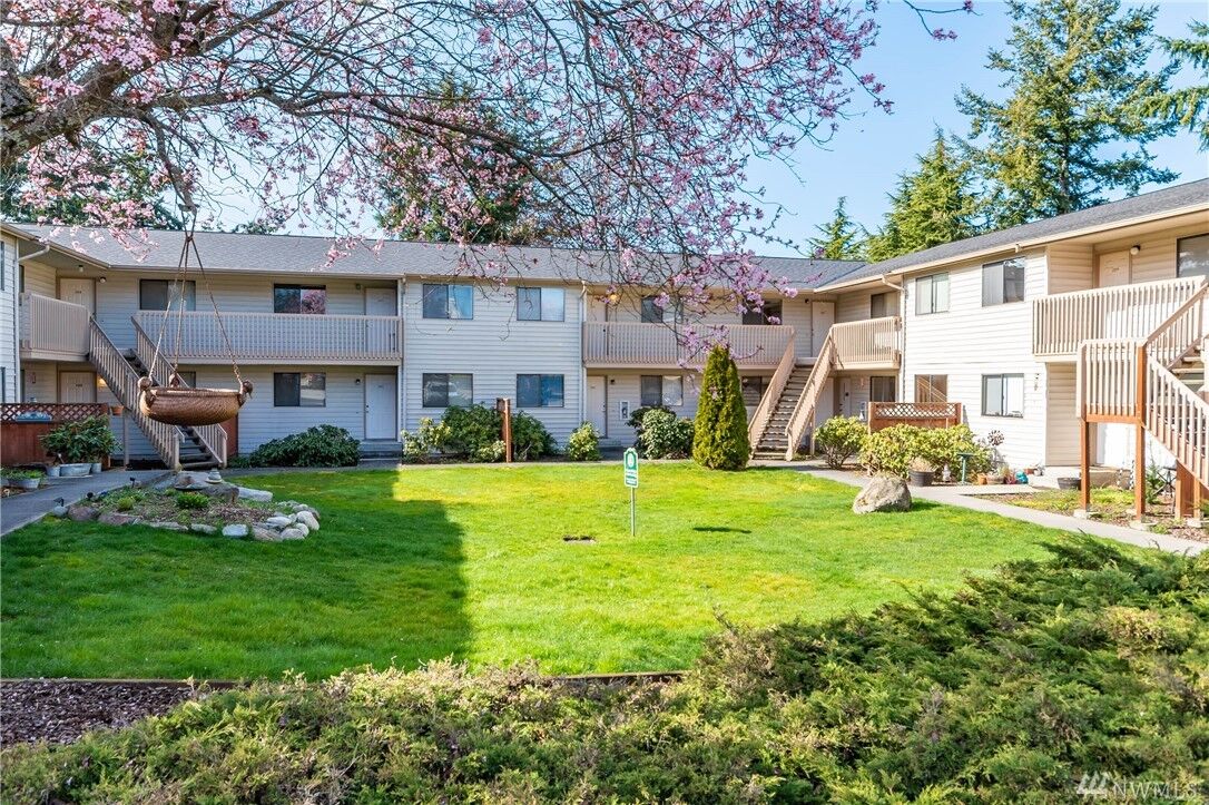 Property Photo: 325 NE Kettle Street 207 WA 98277