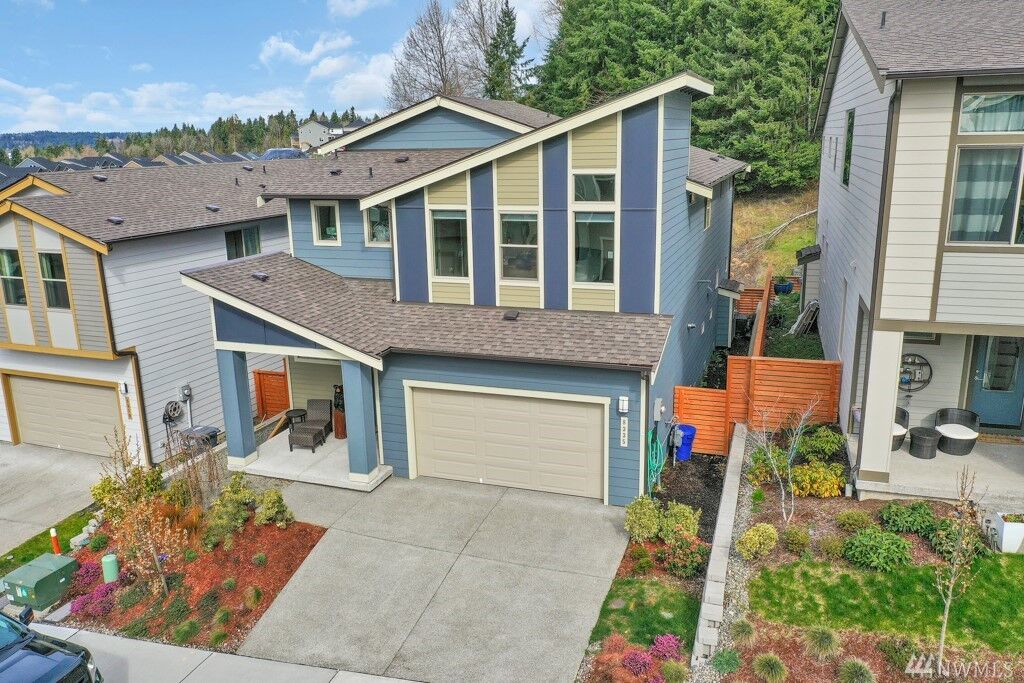Property Photo: 8335 31st Street Ct E WA 98371