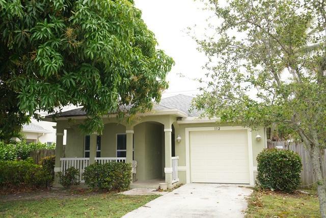 Property Photo:  112 SE 2nd Avenue  FL 33435 