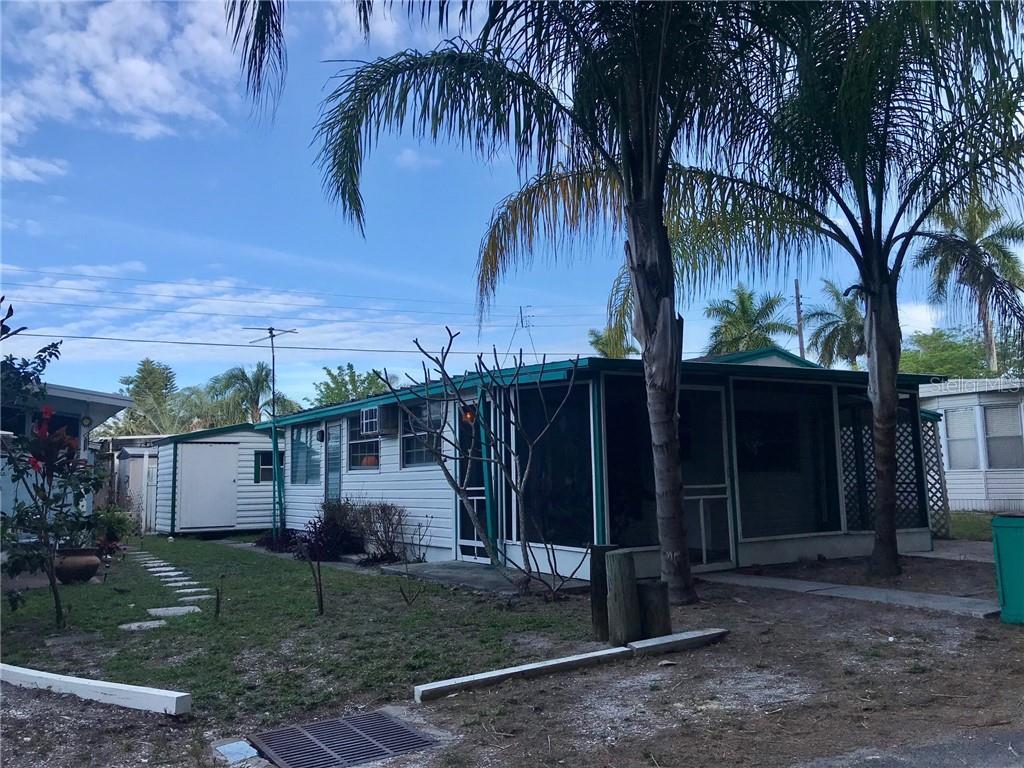 Property Photo: 3820 115th Street W FL 34210