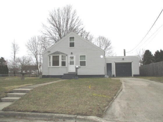 Property Photo: 1430 Howard MI 49120