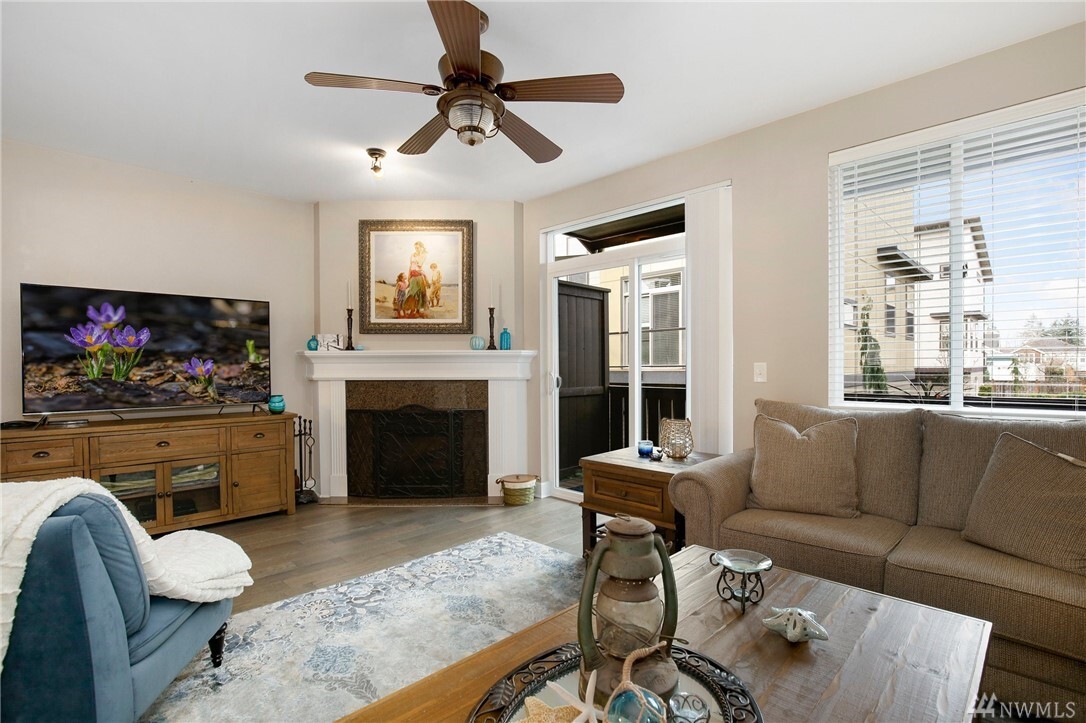 Property Photo: 301 Chelan Place NE C2 WA 98059